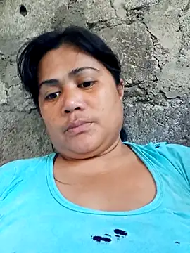 Snapshot of slutty_pinay12 chatting on February 23, 2026, 5:16 am slutty pinay12 online show from February 23, 2026, 5:16 am