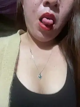 Luna-ass online show from February 2, 2026, 1:21 pm