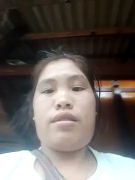 Luyen004 online show from October 1, 2025, 8:09 am