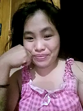Luyen004 online show from April 21, 2026, 1:39 pm