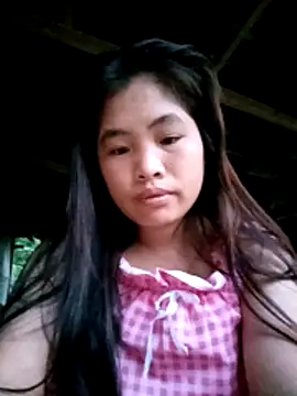 Luyen004 online show from April 27, 2026, 10:30 pm