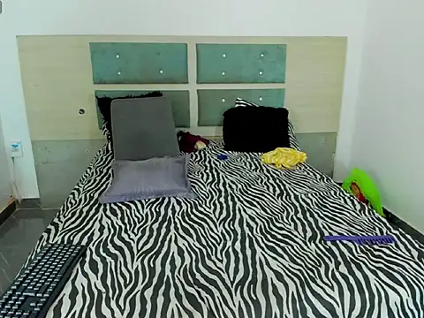 sweet lulu sofia online show from February 27, 2026, 9:15 pm