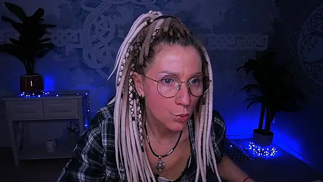 UmaSpace online show from May 6, 2026, 4:52 am