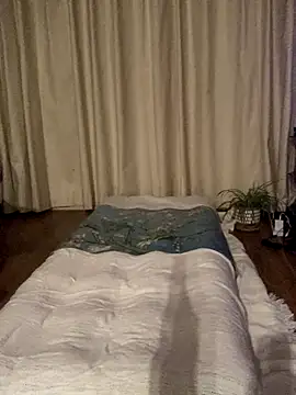 Snapshot of Mia_Winters chatting on November 8, 2025, 5:23 pm Mia Winters online show from November 8, 2025, 5:23 pm