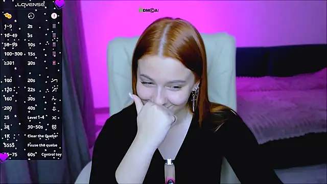 red  dizzy online show from October 8, 2025, 8:28 pm