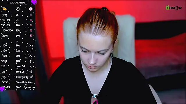 red  dizzy online show from October 10, 2025, 8:19 pm