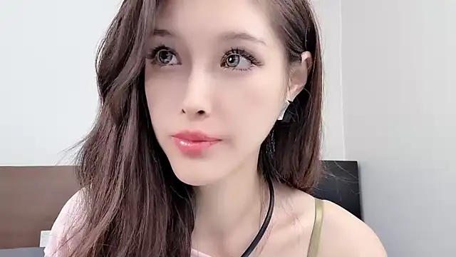 Snapshot of QiaoHui chatting on October 8, 2025, 8:17 pm QiaoHui online show from October 8, 2025, 8:17 pm