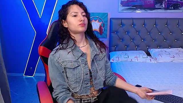 Sabriinaa Foxx online show from October 16, 2025, 12:17 pm