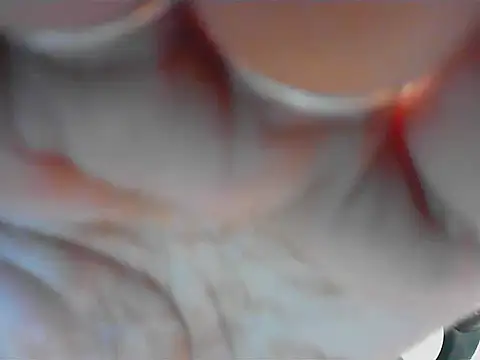 Snapshot of short_girl_ chatting on November 16, 2025, 4:45 pm short girl online show from November 16, 2025, 4:45 pm