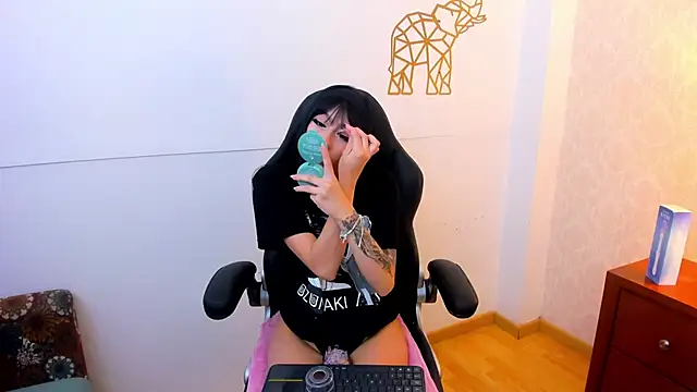 Snapshot of LaylaaDoll chatting on October 26, 2025, 1:50 pm LaylaaDoll online show from October 26, 2025, 1:50 pm