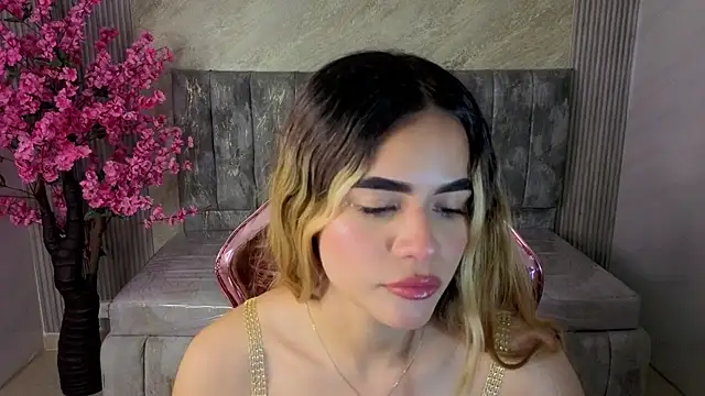 Snapshot of lilith4_s chatting on October 25, 2025, 8:58 pm lilith4 s online show from October 25, 2025, 8:58 pm