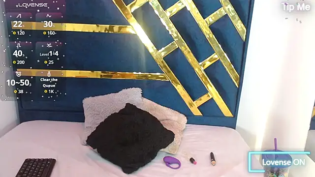 Snapshot of Pandy_888 chatting on September 29, 2025, 12:54 pm Pandy 888 online show from September 29, 2025, 12:54 pm