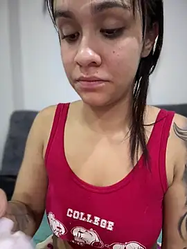 Snapshot of Isabella-Teen chatting on December 1, 2025, 1:54 am Isabella-Teen online show from December 1, 2025, 1:54 am