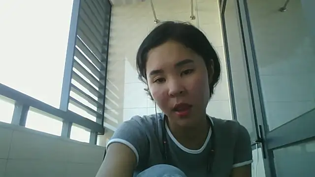 Snapshot of JennyCarpenter chatting on October 10, 2025, 5:17 am JennyCarpenter online show from October 10, 2025, 5:17 am