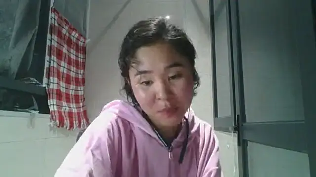 Snapshot of JennyCarpenter chatting on November 9, 2025, 11:30 am JennyCarpenter online show from November 9, 2025, 11:30 am