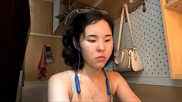 Snapshot of JennyCarpenter chatting on May 21, 2026, 4:52 am JennyCarpenter online show from May 21, 2026, 4:52 am