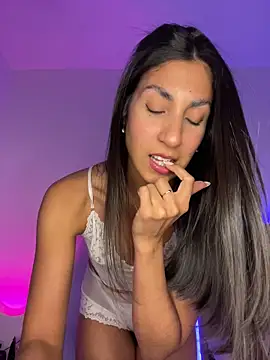 MaddyX   online show from June 22, 2026, 8:06 pm