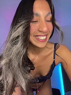 MaddyX   online show from July 17, 2026, 8:24 pm