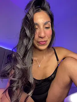 MaddyX   online show from July 18, 2026, 8:12 pm