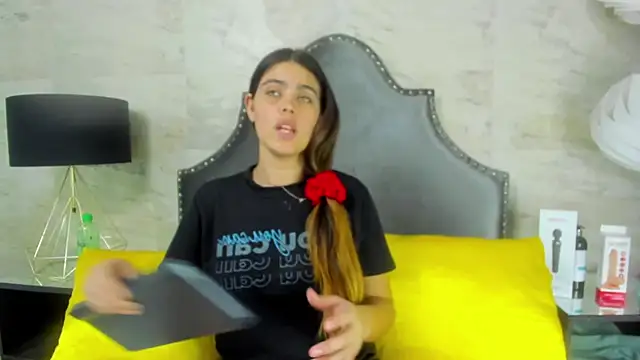 isabel 09 online show from June 30, 2026, 5:14 pm