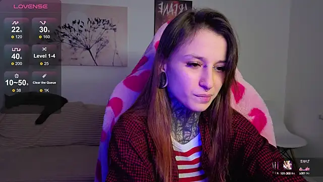 LilithPoison online show from September 24, 2025, 5:38 pm