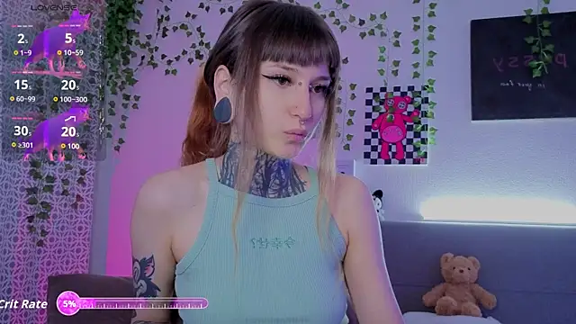 Snapshot of LilithPoison chatting on June 18, 2026, 9:08 pm LilithPoison online show from June 18, 2026, 9:08 pm