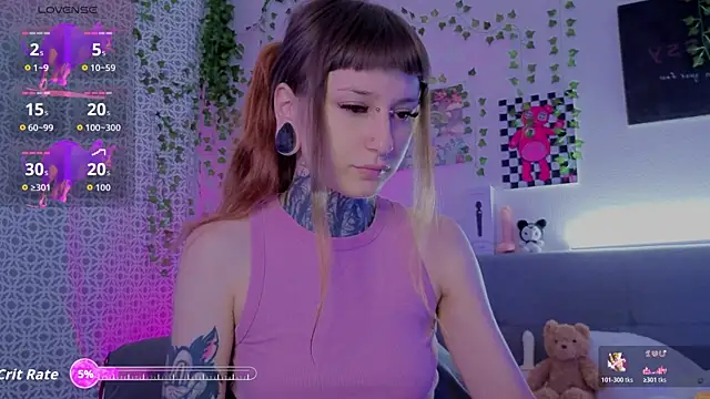 Snapshot of LilithPoison chatting on July 10, 2026, 11:07 pm LilithPoison online show from July 10, 2026, 11:07 pm