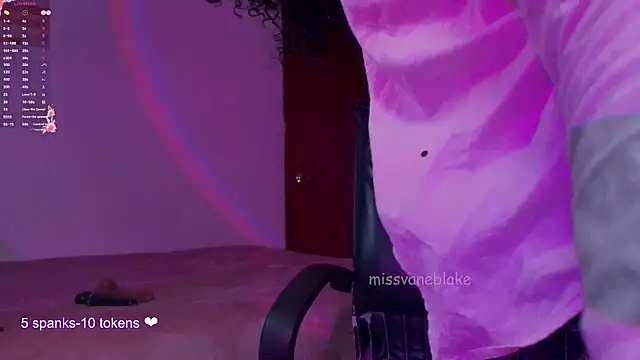 Snapshot of missvaneblake chatting on November 11, 2025, 1:44 pm missvaneblake online show from November 11, 2025, 1:44 pm