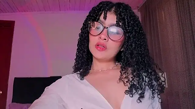 Snapshot of missvaneblake chatting on April 17, 2026, 12:19 pm missvaneblake online show from April 17, 2026, 12:19 pm