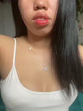 Snapshot of Rose-babyx chatting on June 20, 2026, 2:47 am Rose-babyx online show from June 20, 2026, 2:47 am