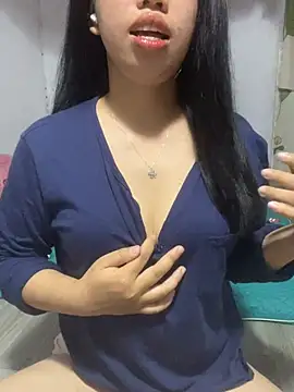 Snapshot of Rose-babyx chatting on July 22, 2026, 1:14 pm Rose-babyx online show from July 22, 2026, 1:14 pm