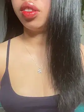 Snapshot of Rose-babyx chatting on July 28, 2026, 2:40 am Rose-babyx online show from July 28, 2026, 2:40 am