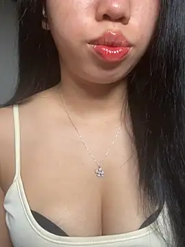Snapshot of Rose-babyx chatting on July 30, 2026, 2:10 am Rose-babyx online show from July 30, 2026, 2:10 am