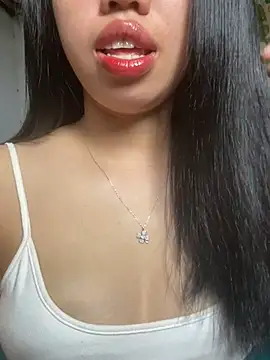Snapshot of Rose-babyx chatting on July 31, 2026, 2:11 am Rose-babyx online show from July 31, 2026, 2:11 am