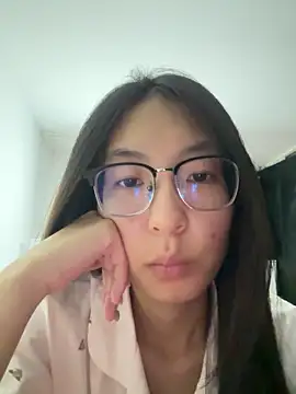 xiaobaimao6 online show from September 21, 2025, 6:20 pm