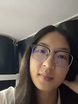 xiaobaimao6 online show from September 26, 2025, 4:33 pm