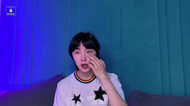 Snapshot of HeejinWang chatting on May 5, 2026, 4:20 am HeejinWang online show from May 5, 2026, 4:20 am
