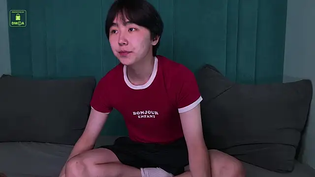Snapshot of HeejinWang chatting on June 14, 2026, 10:28 am HeejinWang online show from June 14, 2026, 10:28 am