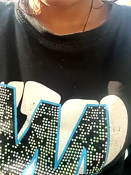 Aaisha-16 online show from March 11, 2026, 3:34 am