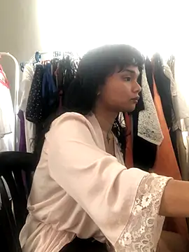 Snapshot of estradiolist chatting on October 23, 2025, 5:07 am estradiolist online show from October 23, 2025, 5:07 am