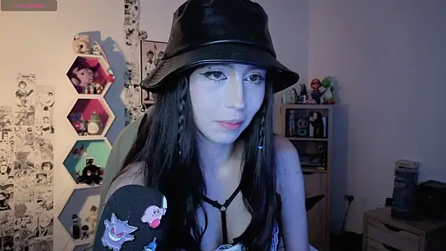 stephymoon  online show from July 16, 2026, 6:52 am