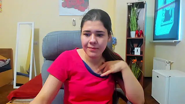 Snapshot of Joannia chatting on December 1, 2025, 8:19 am Joannia online show from December 1, 2025, 8:19 am