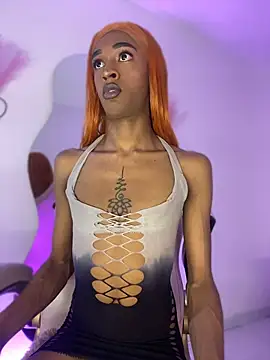 Mia royal online show from May 17, 2026, 12:12 pm