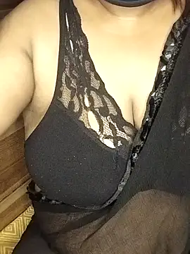 Snapshot of Chubby_bhabhi_ chatting on October 15, 2025, 3:23 pm Chubby bhabhi online show from October 15, 2025, 3:23 pm