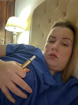 Piccolamonella29 online show from February 22, 2026, 12:36 pm