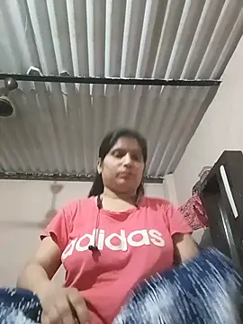Snapshot of aliya-jaan71 chatting on May 29, 2026, 7:12 pm aliya-jaan71 online show from May 29, 2026, 7:12 pm