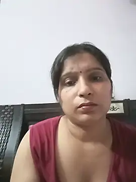 Snapshot of aliya-jaan71 chatting on July 28, 2026, 8:52 pm aliya-jaan71 online show from July 28, 2026, 8:52 pm