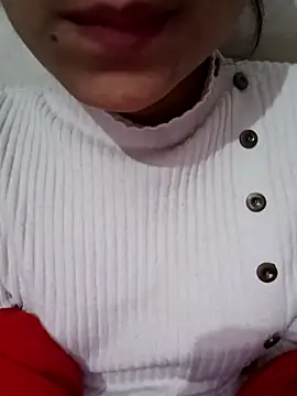 Snapshot of Miss_linaa chatting on December 18, 2025, 7:14 am Miss linaa online show from December 18, 2025, 7:14 am