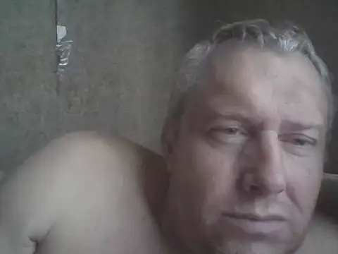 Snapshot of evulis1 chatting on September 27, 2025, 11:48 am evulis1 online show from September 27, 2025, 11:48 am