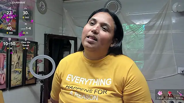 Snapshot of Girl_luna_ chatting on September 27, 2025, 6:35 pm Girl luna online show from September 27, 2025, 6:35 pm